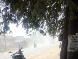 बिलासपुर-पेंड्रा मार्ग पर धूल का कहर! उड़ते डस्ट से हादसों का खतरा, जिम्मेदार कौन