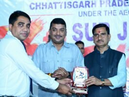 *केंद्रीय आवासन एवं शहरी कार्य राज्य मंत्री श्री तोखन साहू ने खेल प्रतियोगिताओं के समापन समारोह में की सहभागिता, प्रतिभावान खिलाड़ियों का बढ़ाया उत्साह*