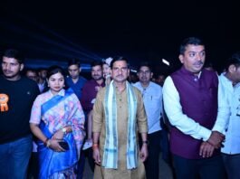 *असत्य पर सत्य की विजय: बिलासपुर के साइंस कॉलेज ग्राउंड और कोनी में केंद्रीय राज्य मंत्री तोखन साहू की उपस्थिति में भव्य रावण दहन संपन्न*