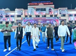 *छत्तीसगढ़ हॉकी लीग-2026 स्थानीय प्रतिभाओं को अंतरराष्ट्रीय खिलाड़ियों के साथ खेलने का दे रही मंच: केंद्रीय राज्यमंत्री तोखन साहू*