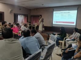 *बाल विवाह मुक्त छत्तीसगढ़ अभियान अंतर्गत राज्य से प्राप्त निर्देशों के पालन में एक दिवसीय जिला स्तरीय उन्मुखीकरण सह कार्यशाला का आयोजन जिला पंचायत सभा कक्ष में किया गया।*